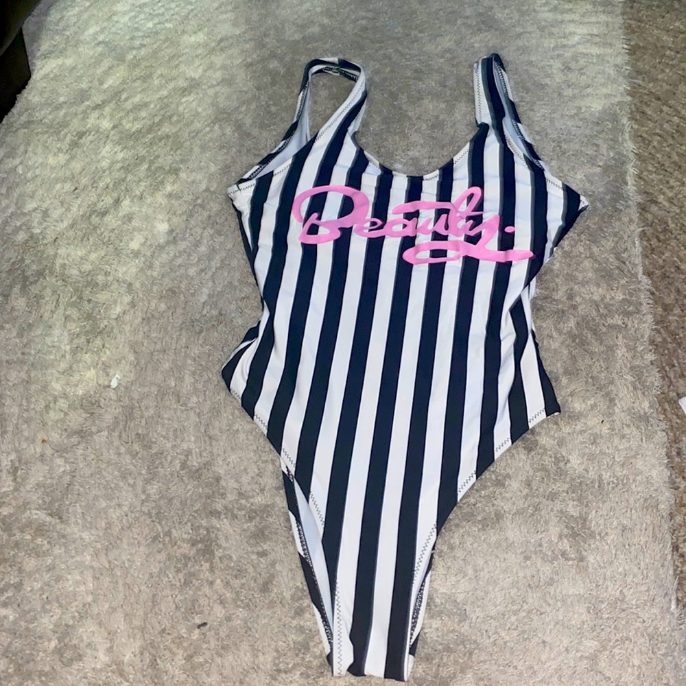 One piece swimsuit